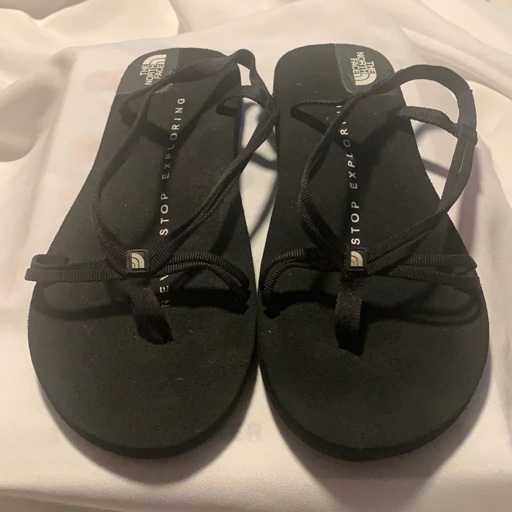 The north face women sandles